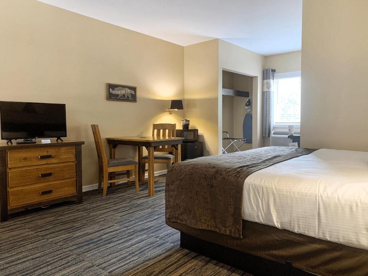 The Stone Gate Resort Lake George Kültér fotó