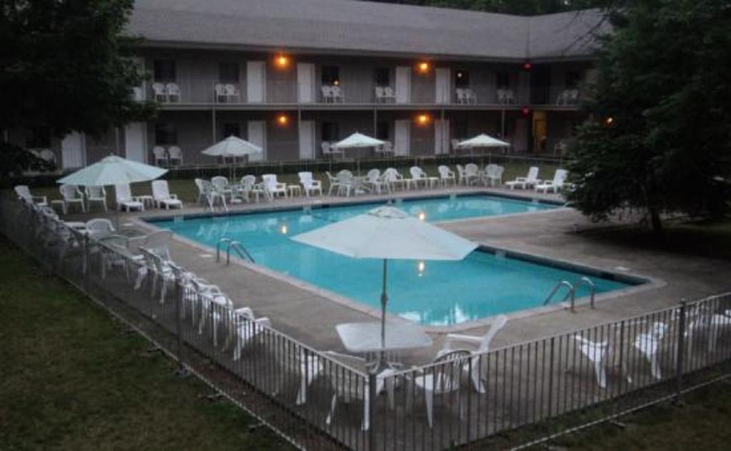 The Stone Gate Resort Lake George Kültér fotó